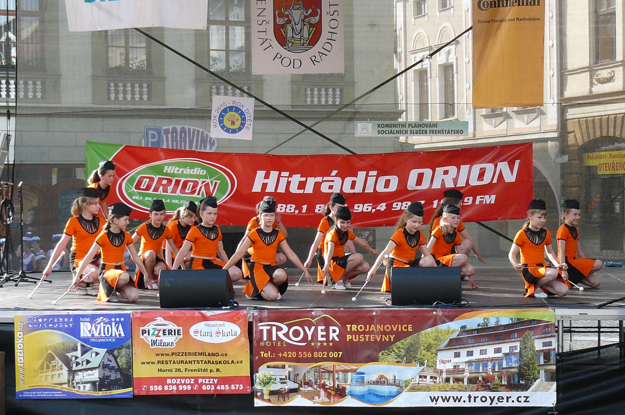Den města 070